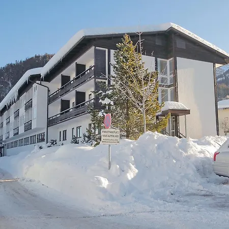 아파트 Alpenland.8 *